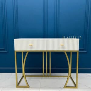 konsolnyj-stol-glossy-versal-3
