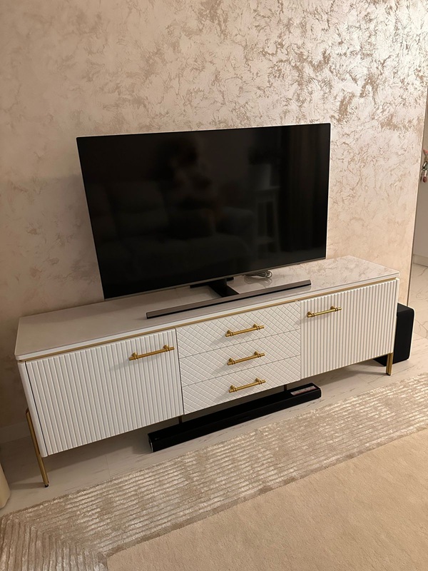 tumba-pod-tv-bella-40